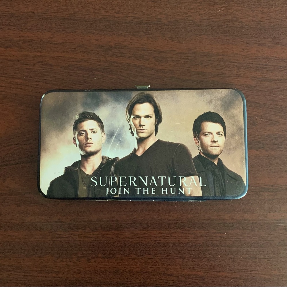 Supernatural wallet
